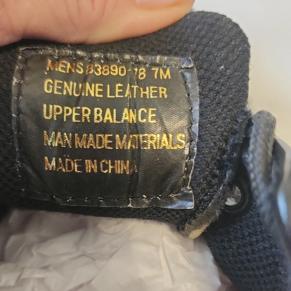 Nunn Bush Black Leather Men's Oxfords - Picture 11 of 11